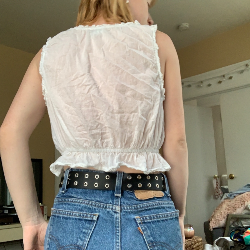 White Tank - Picture 2 of 2